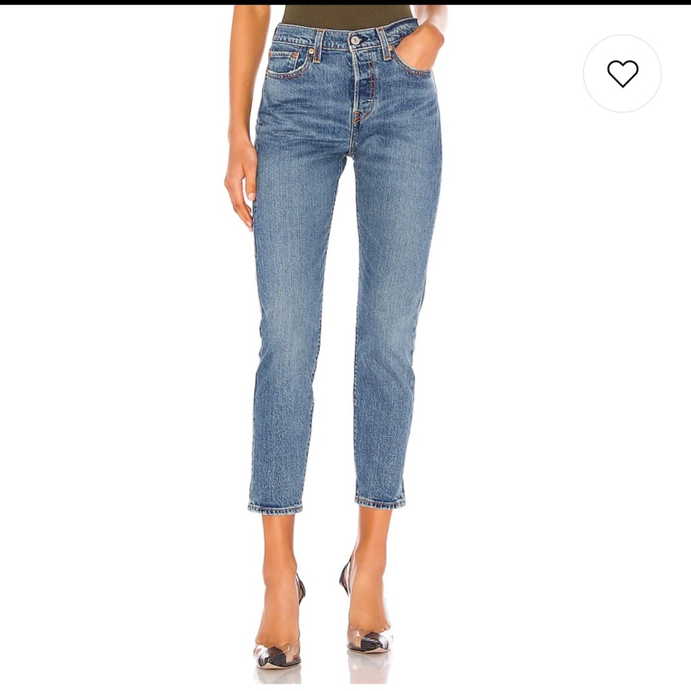 Levi’s Premium Wedgie In These Dreams Wash NWT